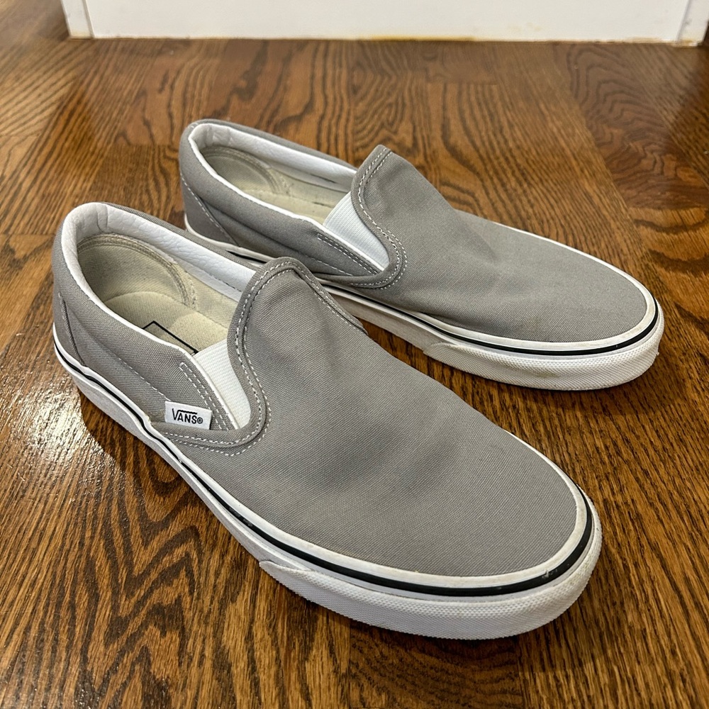 Vans size 6 men’s/7.5 women’s